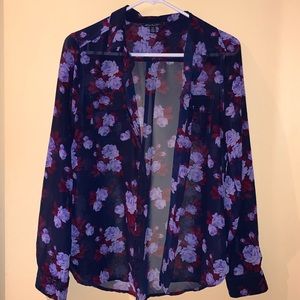 American Eagle Sheer Flower Blouse 🌸